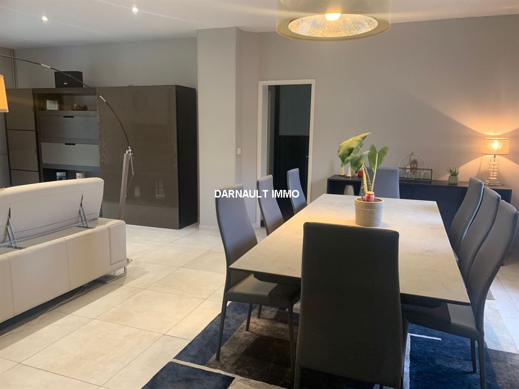 maison 8 pièces en vente sur VOISINS LE BRETONNEUX (78960)