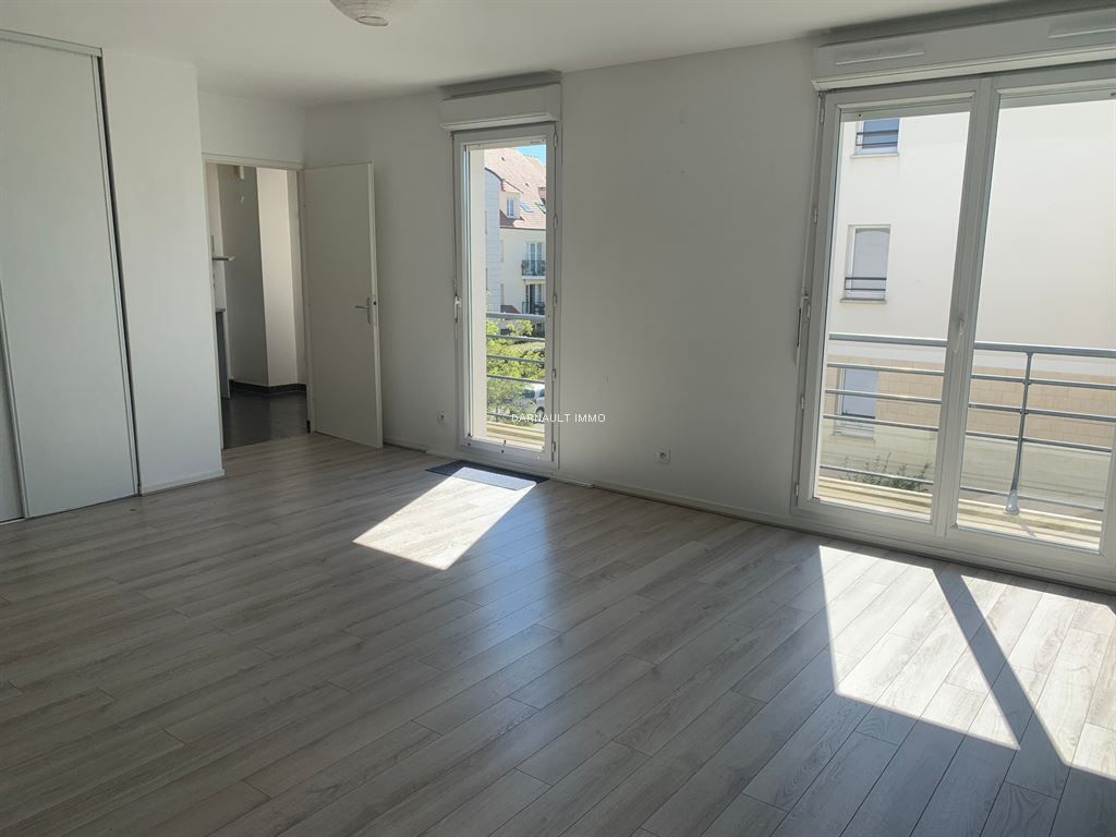 appartement 3 pièces en vente sur MONTIGNY LE BRETONNEUX (78180)