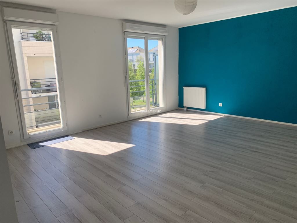 appartement 3 pièces en vente sur MONTIGNY LE BRETONNEUX (78180)