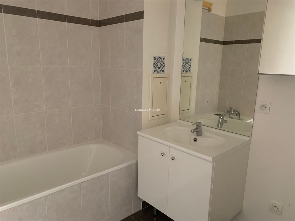 appartement 3 pièces en vente sur MONTIGNY LE BRETONNEUX (78180)
